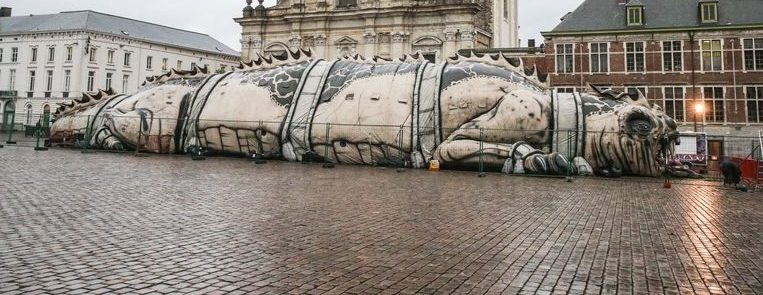 Griezelen in Gent: The Beast vond na veel omzwervingen toch zijn weg naar het Sint-Pietersplein