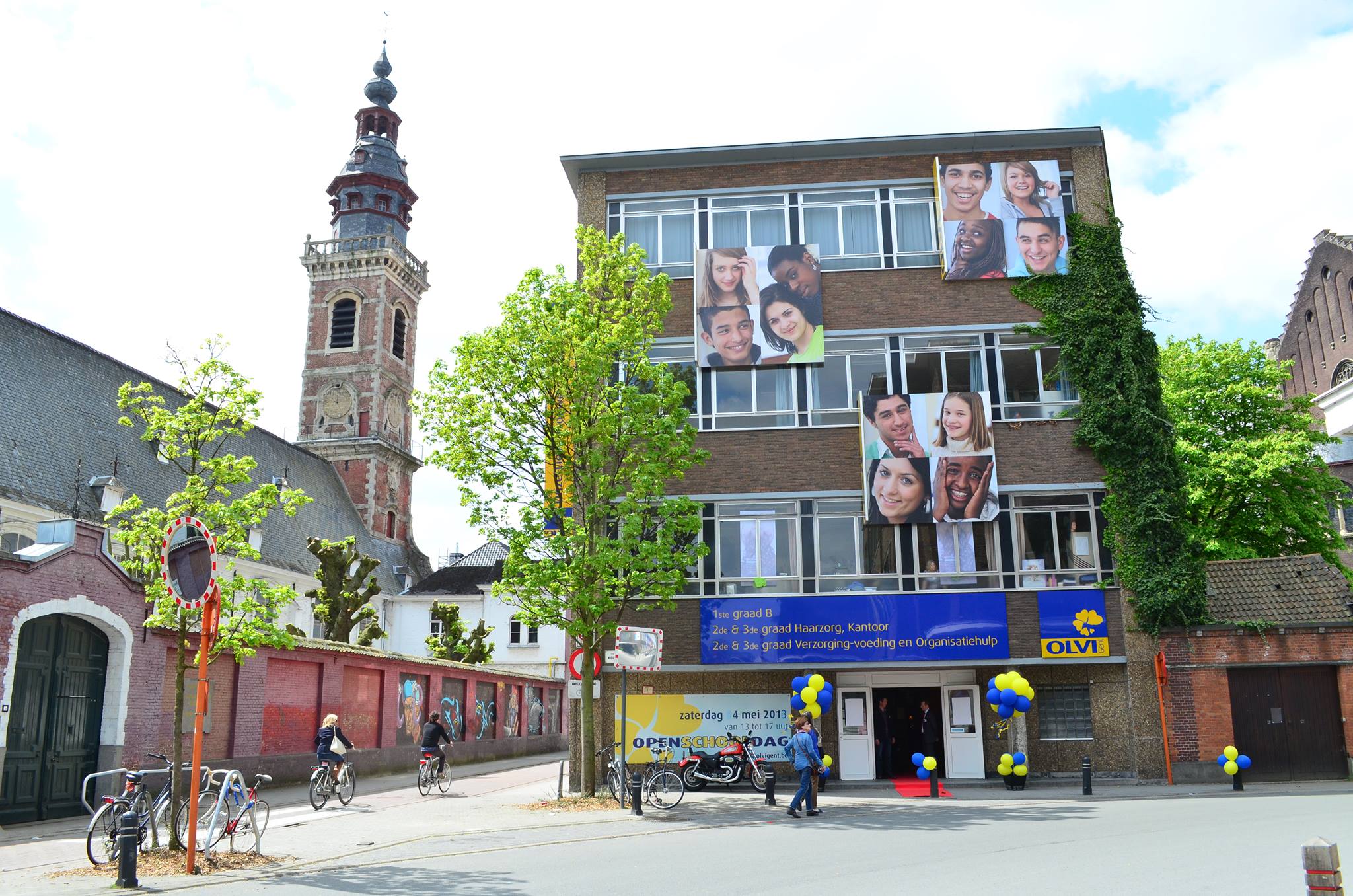 Subsidies voor scholenbouw Sint-Lievens-Houtem, Gent en Wetteren