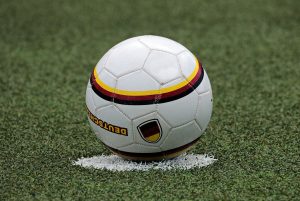 Voetbalcompetitie kan midden februari herbeginnen