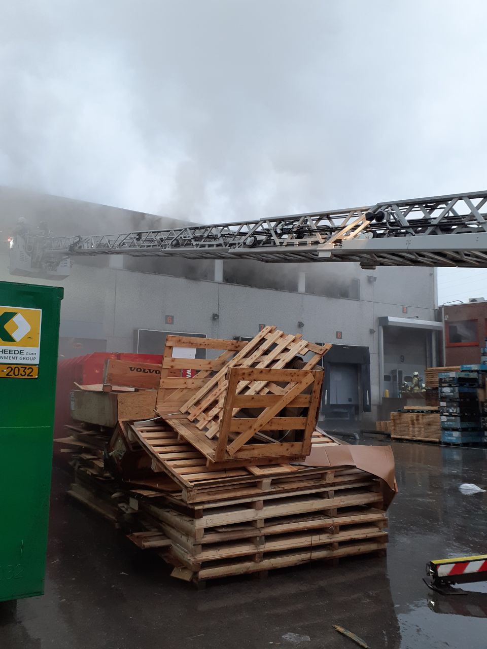 Bedrijfsbrand in Oostakker
